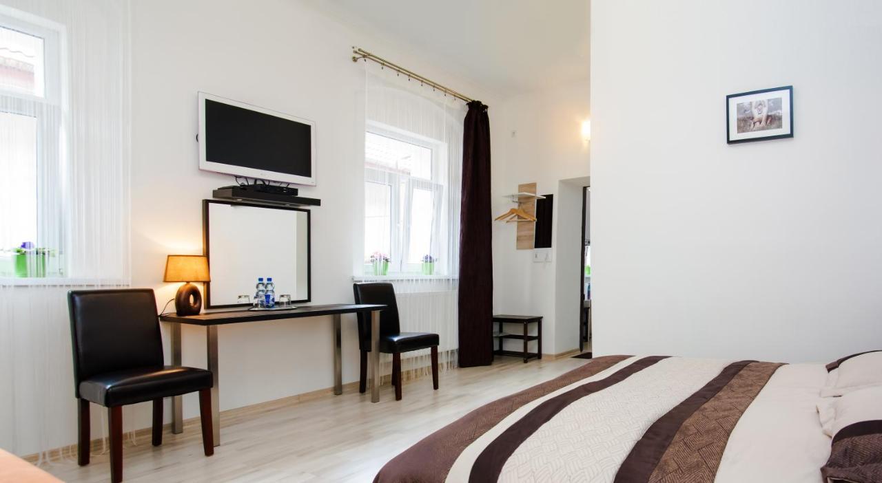 Leo Apartment Obchodna - Delux Братислава Екстер'єр фото