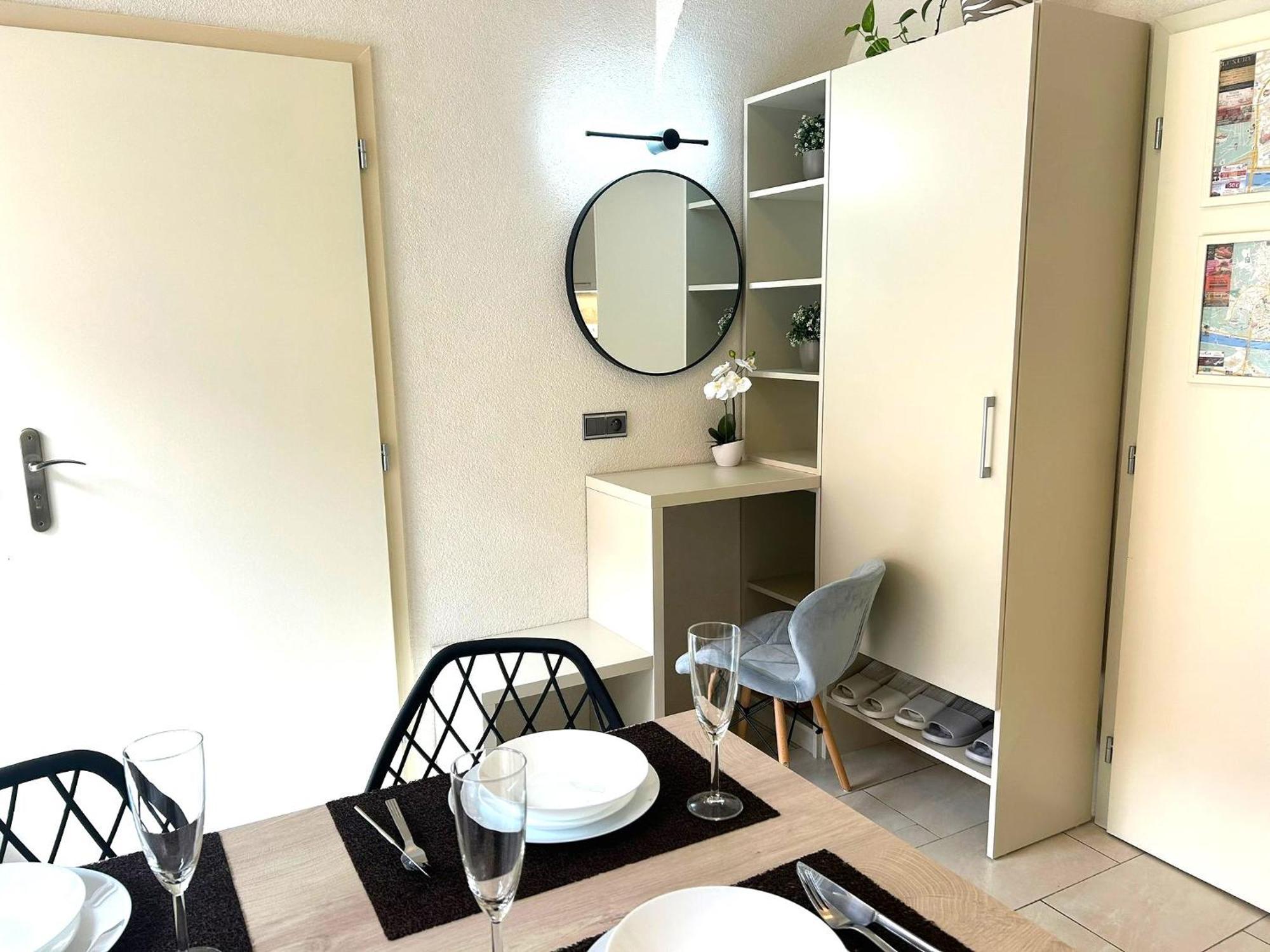 Leo Apartment Obchodna - Delux Братислава Екстер'єр фото